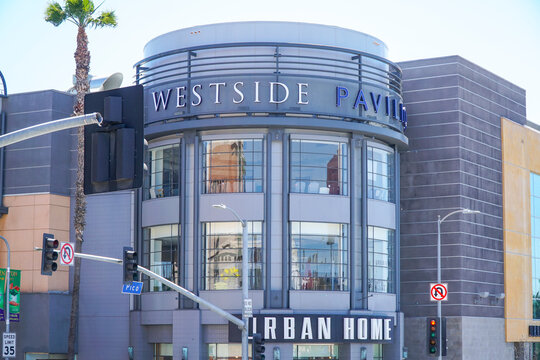 Westside Pavilion in Los Angeles - LOS ANGELES / CALIFORNIA - APRIL 20, 2017