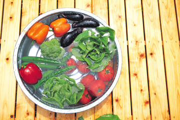 fresh tomatoes in a bowl