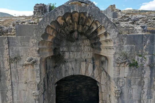 Incir Han Caravanserai was built in 1339 during the Anatolian Seljuk period. The caravanserai is currently in ruins. Burdur, Turkey.