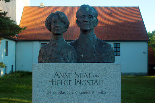 Oslo, Norway - June 26, 2018: Bust of Anne Stine and Helge Ingstad, a Norwegian archaeologists who discovered the remains of a Viking (Norse) settlement in Canadian Newfoundland in 1960.