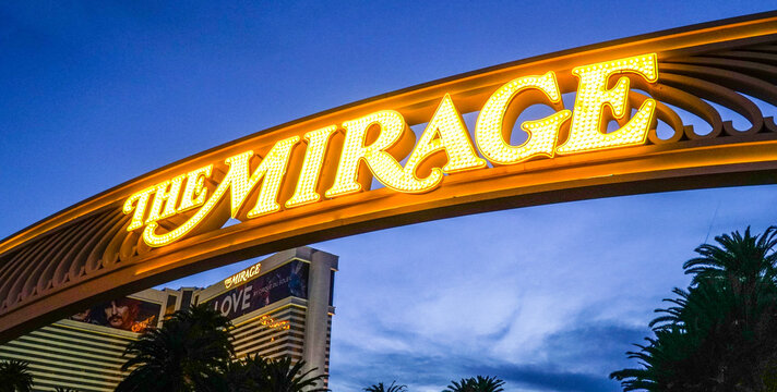 The Mirage Las Vegas - Evening View