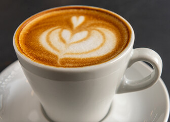 Arte de café con sabor fresco en primer plano.