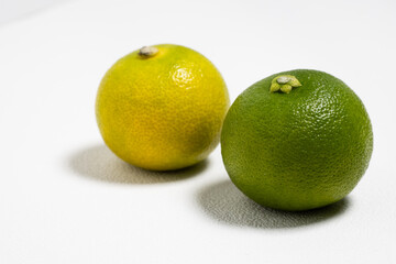 二つ並べられたカボス