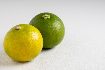 二つ並べられたカボス