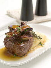 Filet Mignon witn Mushrooms