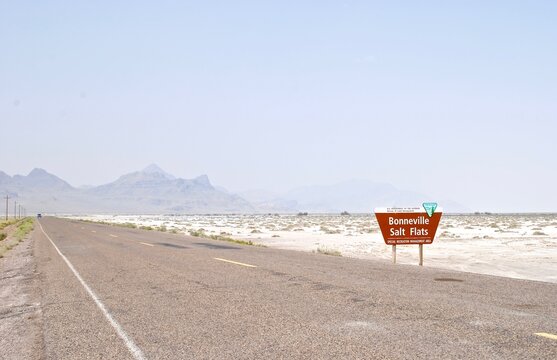 Bonnevile Salt Flats, Utah: Sign for the Bonneville Salt Flats, a densely packed salt pan in Utah. The public land is managed by the Bureau of Land Management and known for land speed records.