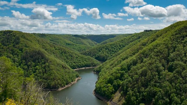 Very pretty valley of gratte bruyere, with the Dordogne river, timelapse, Corr&egrave;ze, France