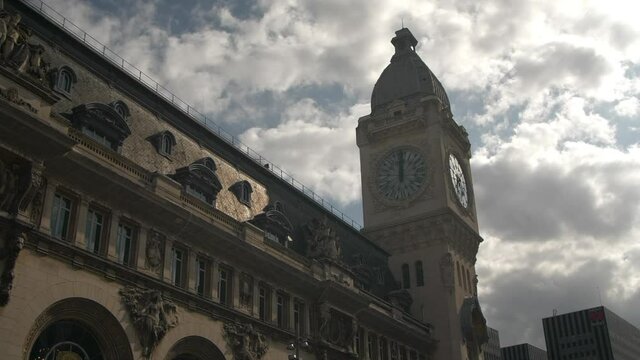 Train station's big clock (Gare de Lyon, Paris)