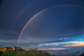 Fototapeta na wymiar North Rim Rainbow