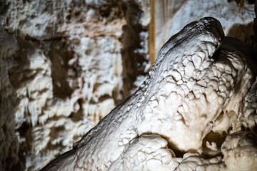 Caves of stalagmites and stalactites