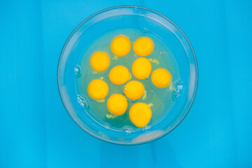 Raw egg yoggs . Eidotter
