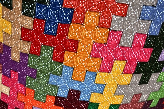Detalle de jarapas de lana hechas a mano, puestas como toldos en la Alpujarra de Granada