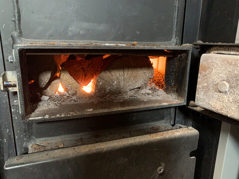 Feuer in einem Holzvergaser