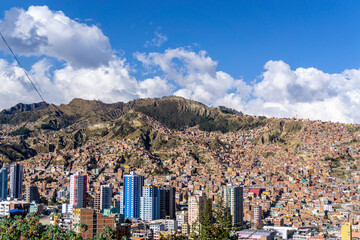 Obraz premium City view of La paz. La Paz is the administrative capital of Bolivia. It was built in 1548 by Spanish captain Alonso de Mendoza.