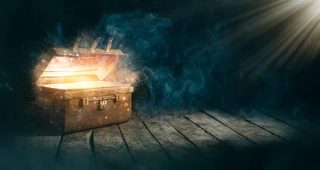 Fotobehang Open the glowing ancient treasure chest. © U2M Brand