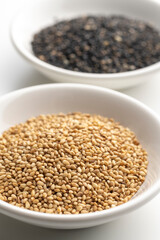 白ごまと黒ごま