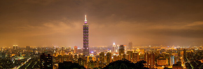 Taipei 101 Tower at Night, Taipei, Taiwan