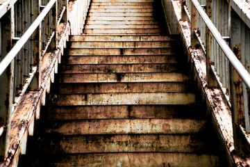 古い階段