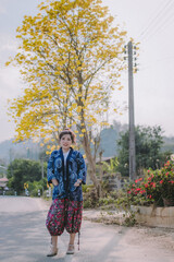 Travel to take photos on vacation.