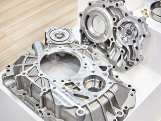 Gearbox housing and cover