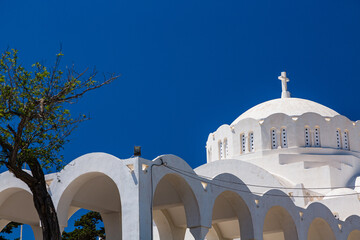 ギリシャ　サントリーニ島のフィラにあるカテドラル大聖堂　Candlemas Holy...