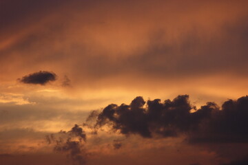 Obraz premium clouds in the sunset light 