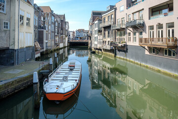 Fototapeta na wymiar Canal in the center of Dordrecht, Zuid-Holland province, The Netherlands