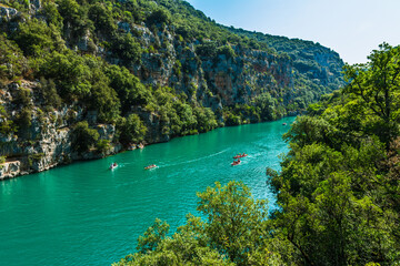 Obraz na płótnie Canvas Sentier du garde canal, Quinson, Verdon lower gorge, lake Sainte Croix, Provence, Provence Alpes Côte d'Azur, France 