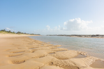 Visual da baixa da maré ao amanhecer