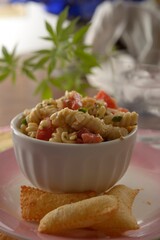  Spring pasta with cannabis oil and salt 