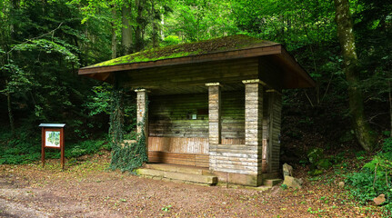 Schutzh&uuml;tte "Moosh&auml;usle"  am Premiumwanderweg/Genie&szlig;erpfad "Der Teinacher", bei Bad Teinach, Nordschwarzwald