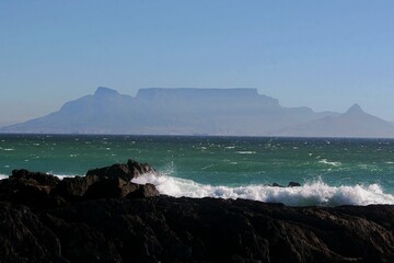 Blick auf Kapstadt und Tafelberg