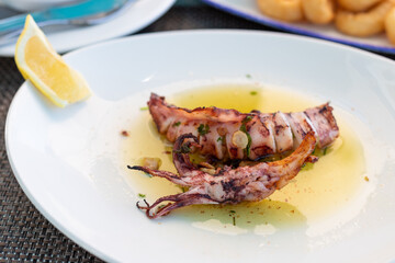Grilled squid, Praia do Garrão, Algarve