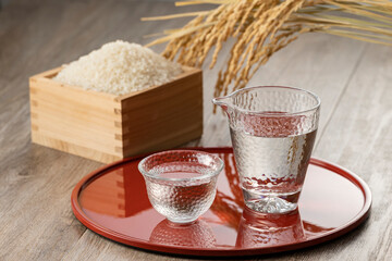 日本酒　冷酒　米