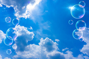 太陽の日差しと青空と雲とシャボン玉の背景素材_d_12