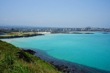 Fototapeta premium a wonderful seascape with clear water