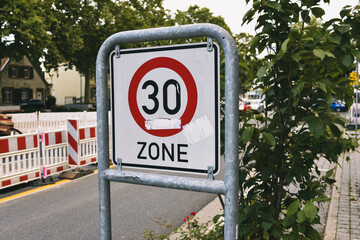 Zone 30 