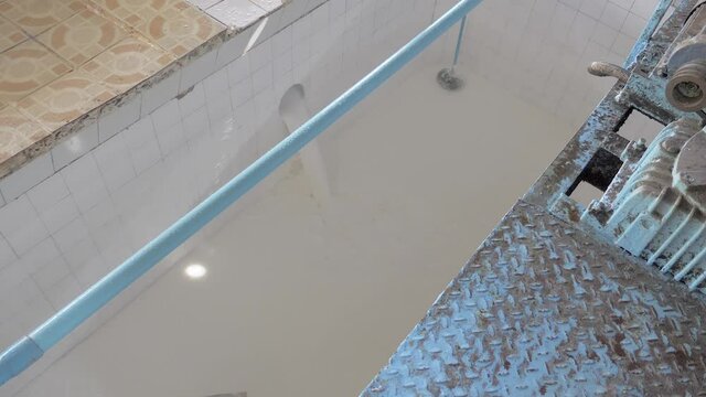 latex coming out of the pool ( close up) 