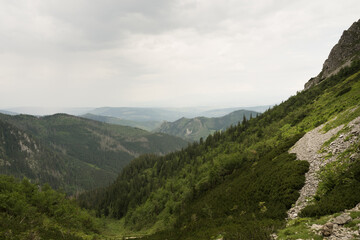 Fototapeta na wymiar trail to the peak of Małołączniak in the Western Tatras