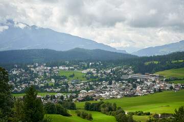 Fototapeta na wymiar A swiss Alps village