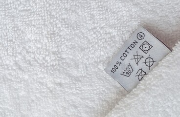 label for the composition and rules of care and washing of the product