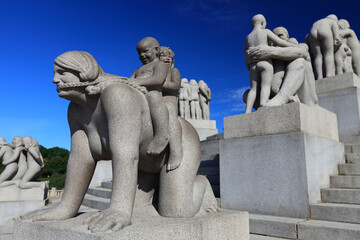 sculptures in Vigeland Sculpture Park, Frogner park, Oslo - obrazy, fototapety, plakaty
