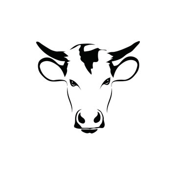 Vector of cow head on a white background. mammal. Animals. cow head logos or icons. Easy editable layered vector illustration. For beef farms or dairy farms.