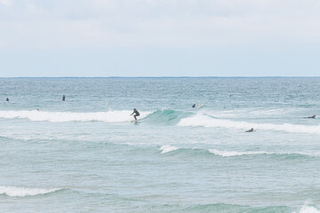 Naklejka premium Surfing near hossegor, seignosse, landes, france
