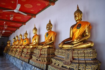 Phra Rabieng, All Buddha images are covered with gold leaves at Wat Pho also spelled Wat Po, is a Buddhist temple in Bangkok, Thailand.