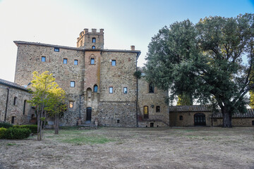 Fototapeta na wymiar Ingresso al castello