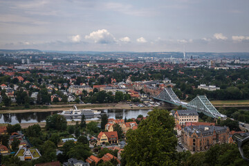 Naklejka premium Panorama der Elbe am Blauen Wunder, Dresden