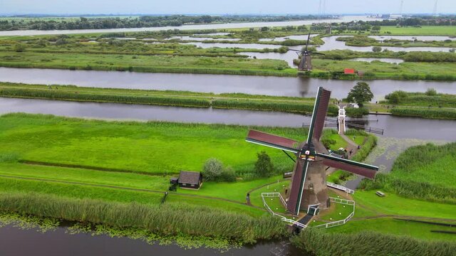 Les moulins de Kinderdijk, Pays-Bas