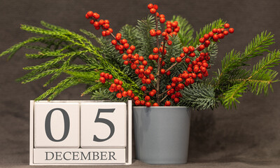 Memory and important date December 5, desk calendar - winter season.