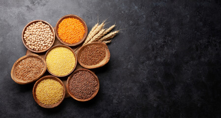 Gluten free cereals. Rice, buckwheat, corn groats, quinoa and millet